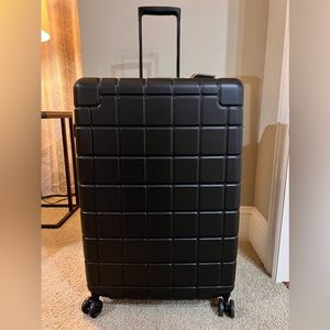 CALPAK 30in Check in Large Hardside Spinner